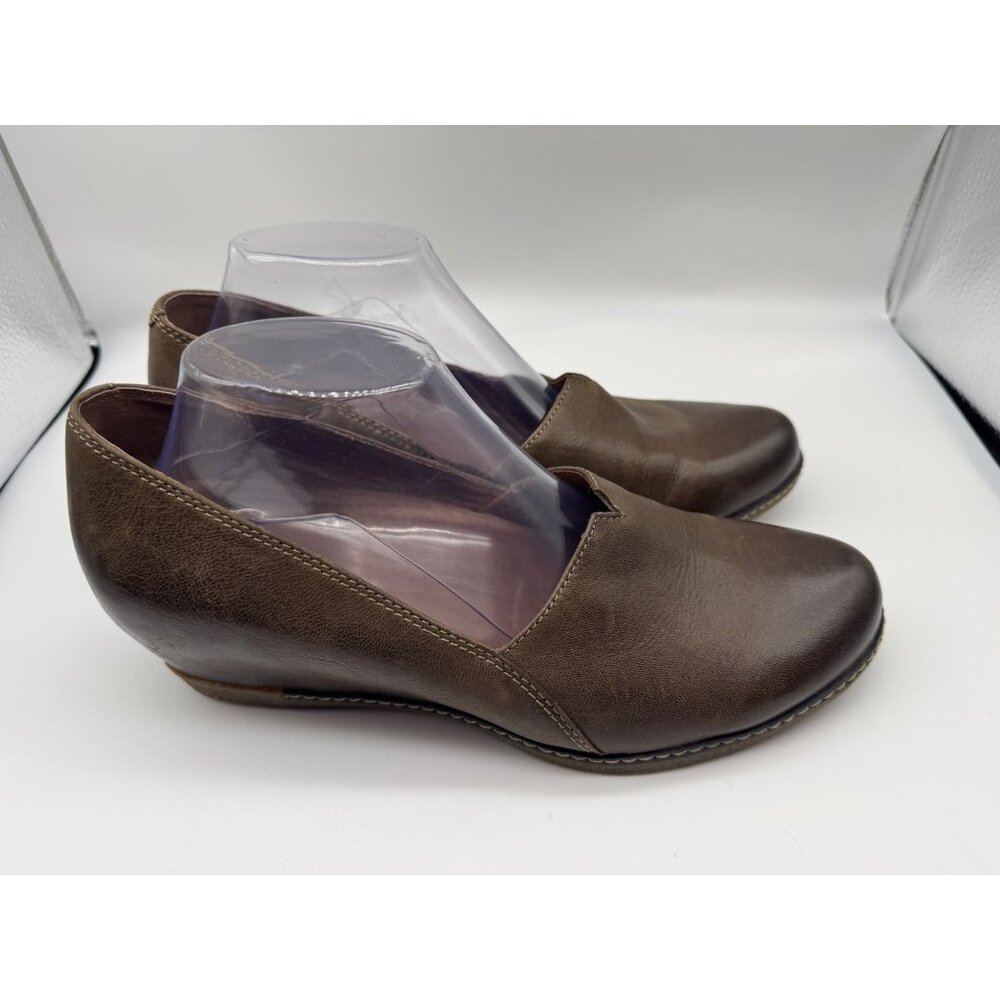 Dansko Brown Leather Wedge Pumps